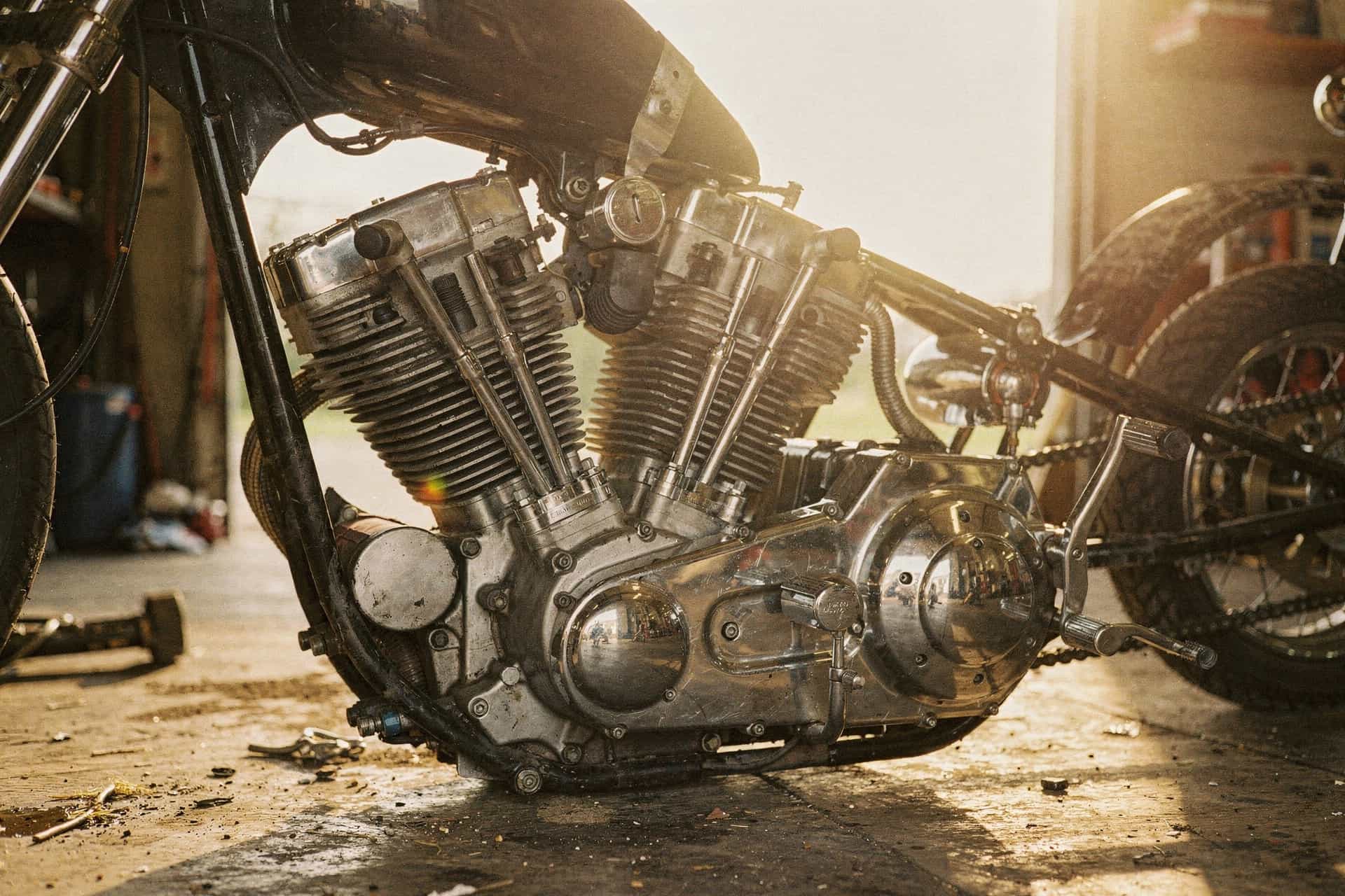 Yamaha V-Star Bobber: Best 650 and 1100 Builds