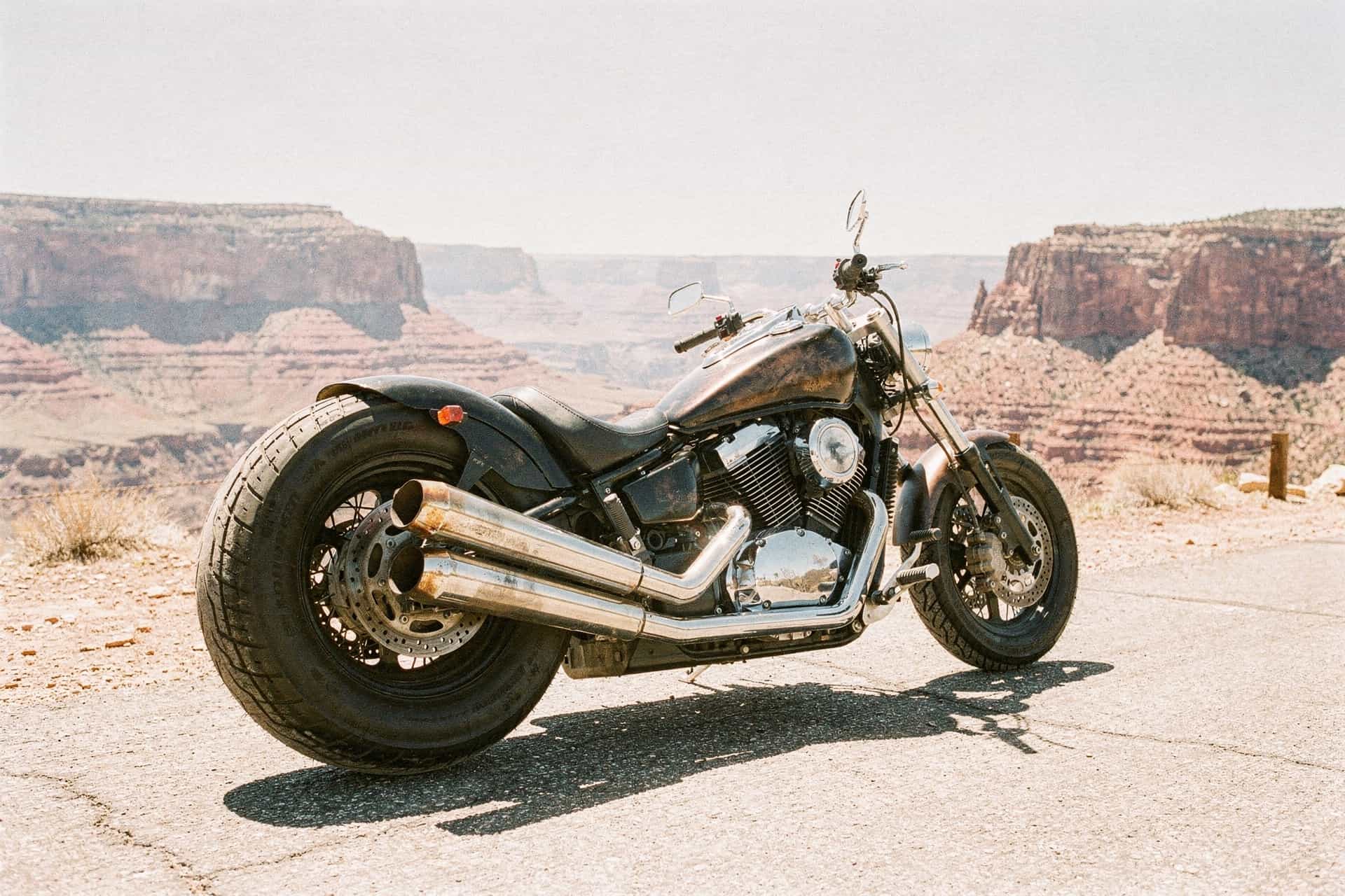 Suzuki Intruder Bobber Build: VS800, VS1400 & $2K Donors