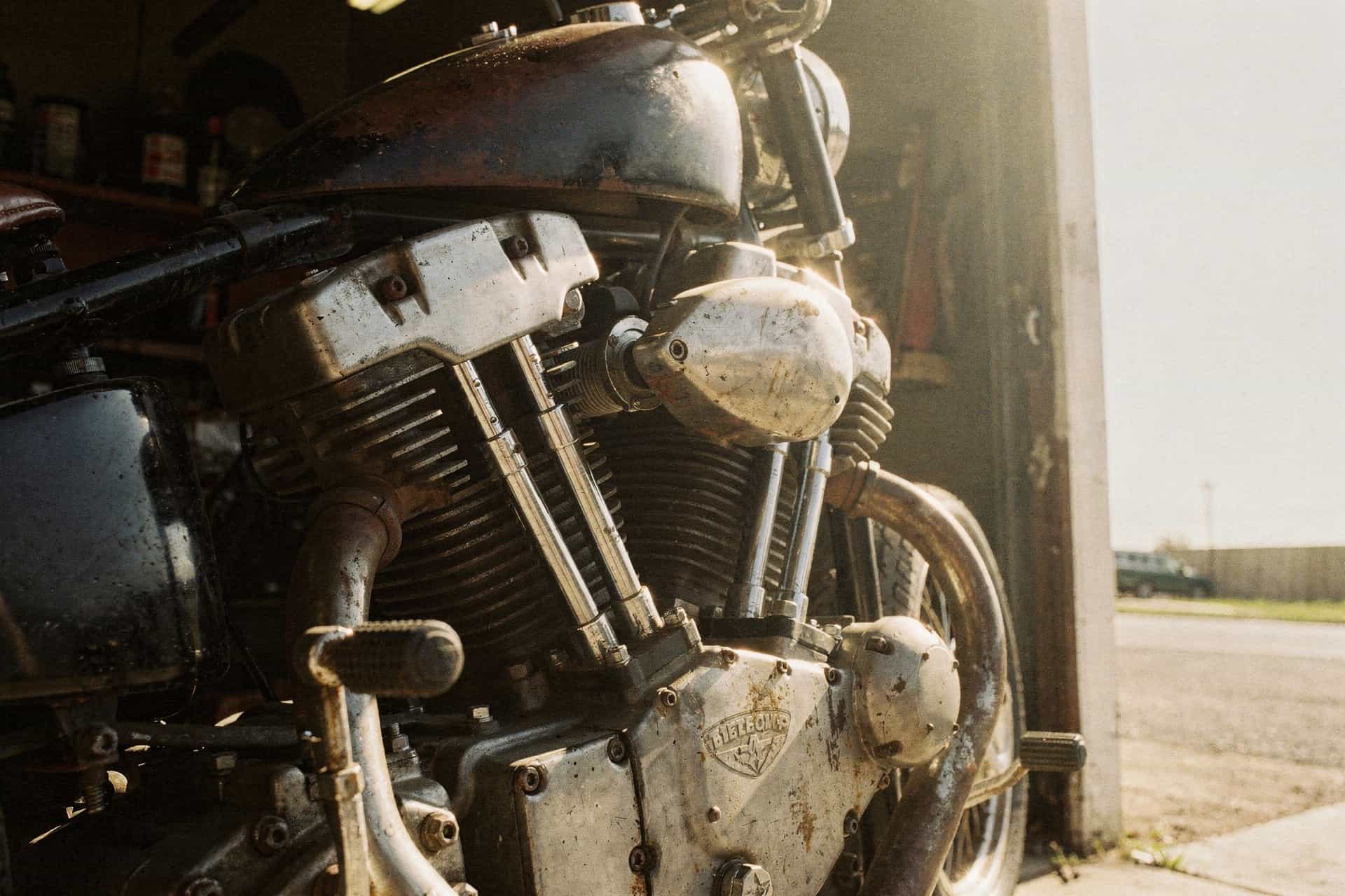 The Harley-Davidson Shovelhead Engine: History and Specs