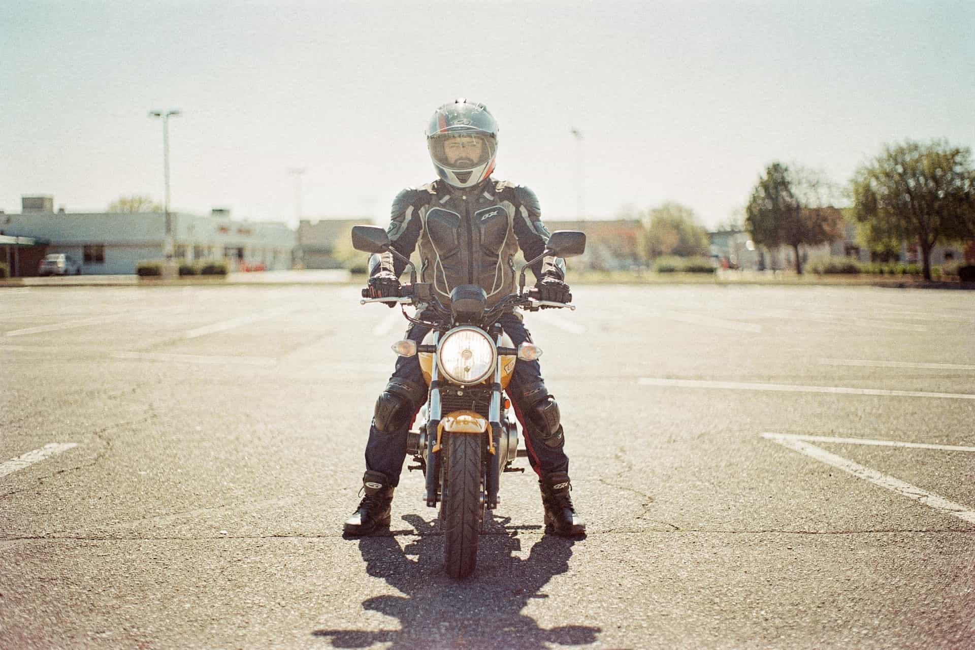 Dirt Bike vs Motorcycle: Key Differences