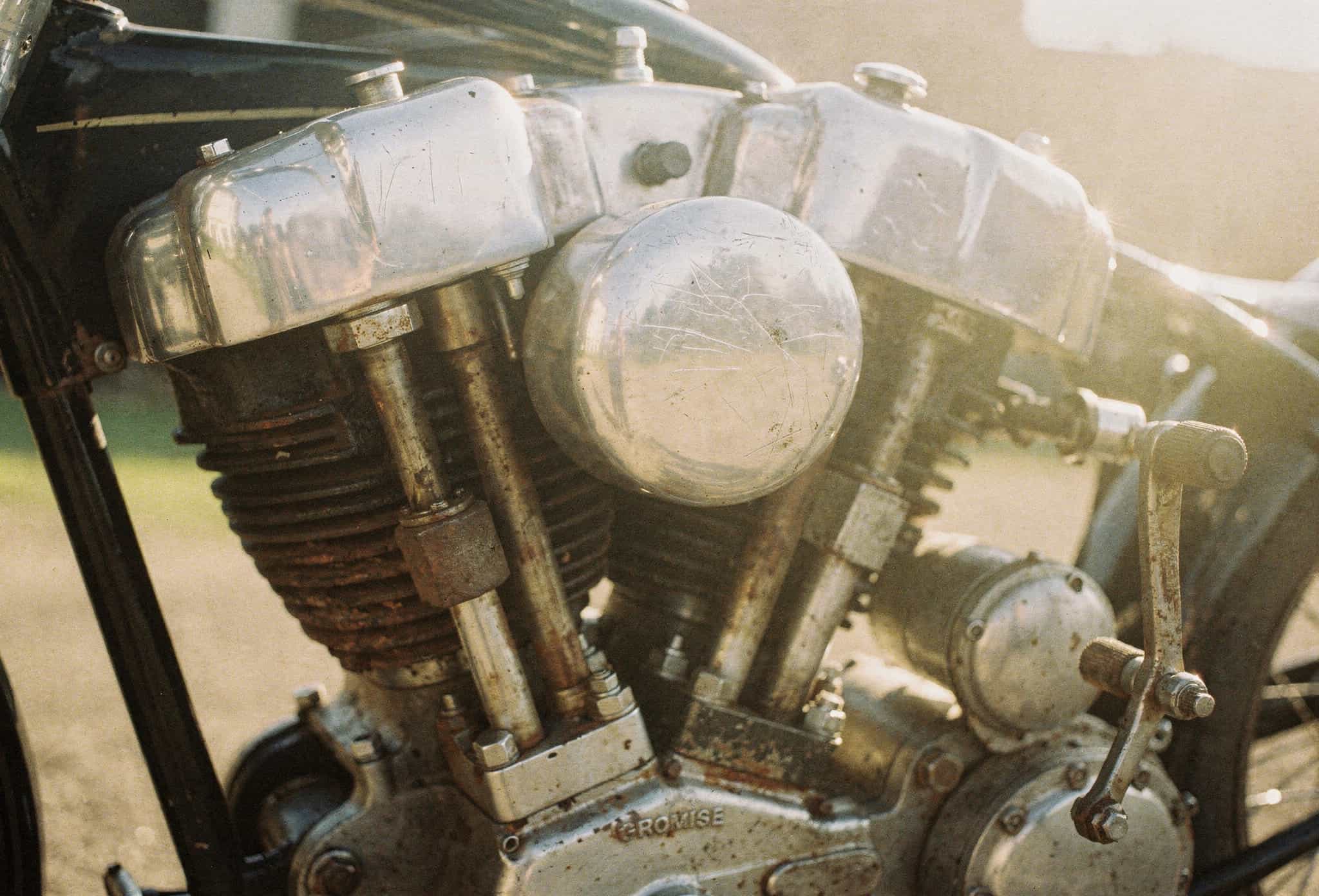 The 1947 Harley-Davidson Knucklehead: History and Specs