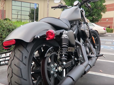 Sportster Iron 883R