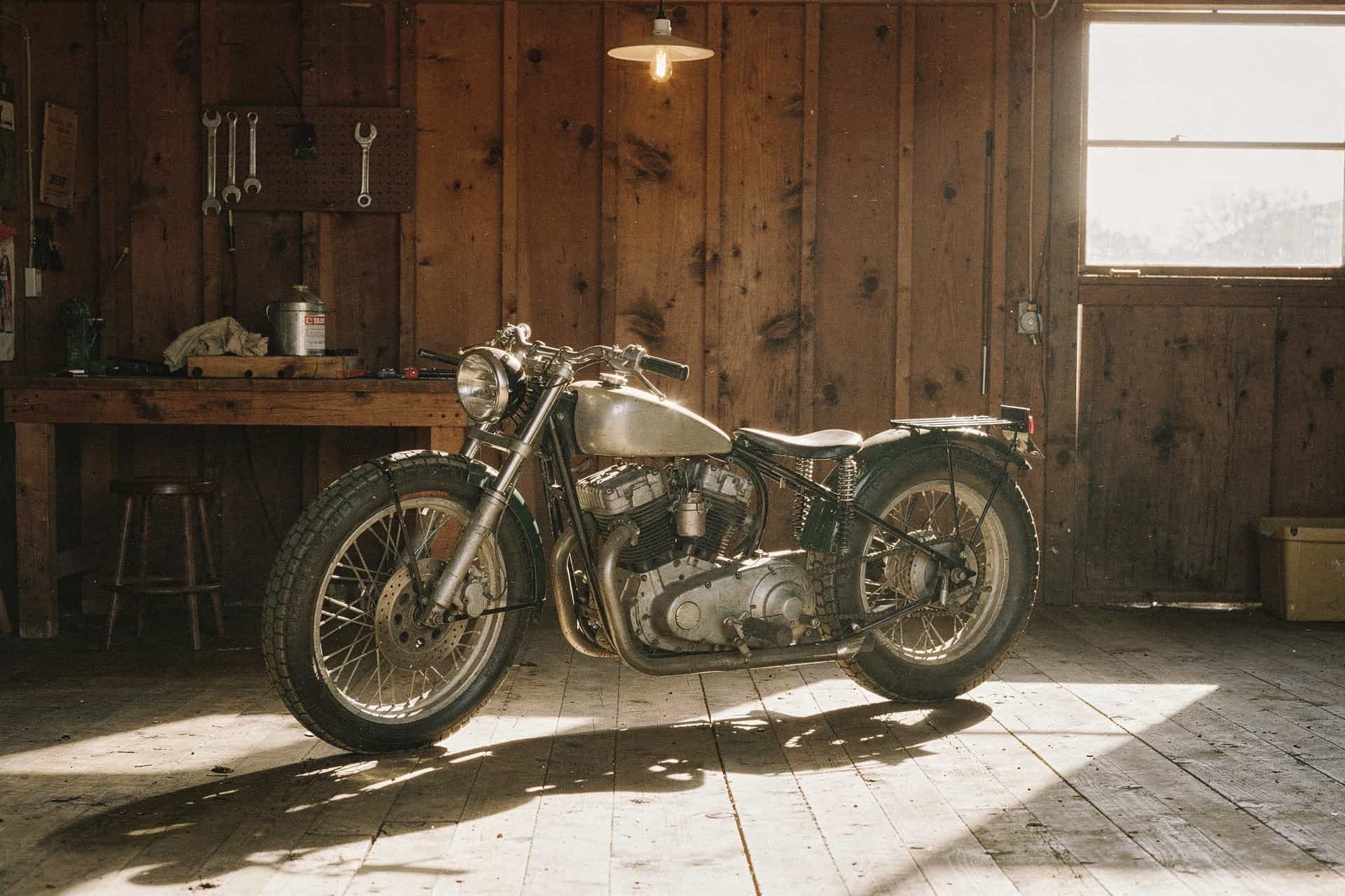 What Is a Bobber Motorcycle? The Complete Guide